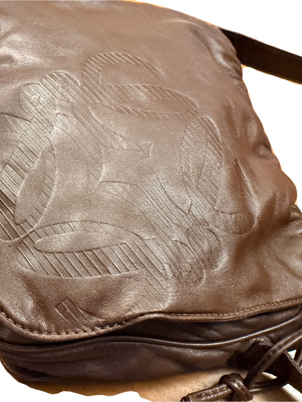 Loewe Vintage Flamenco Leather Crossbody Bag - Brown Anagram - Picture 5 of 14